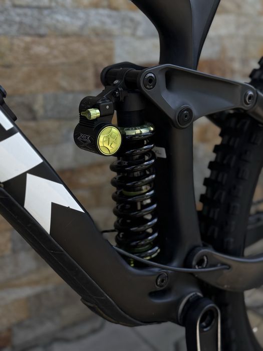 2021 Trek Slash 9.7 Carbon XL 29"