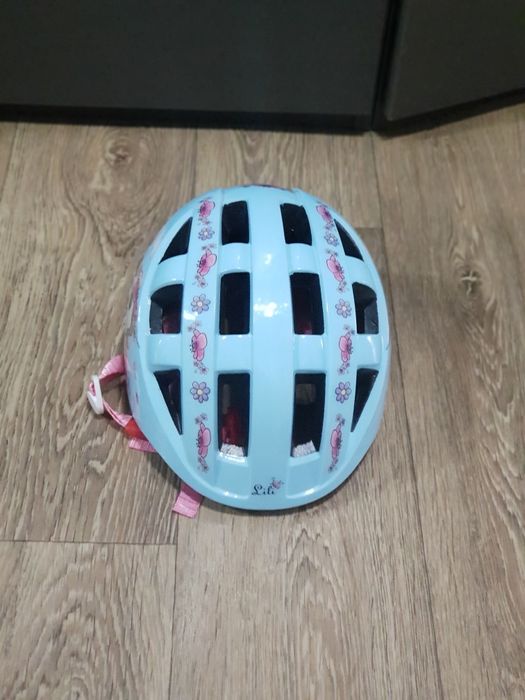Продаю детский велосипедный шлем