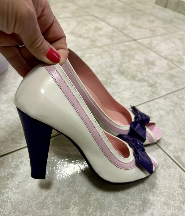 Елегантни обувки Daris