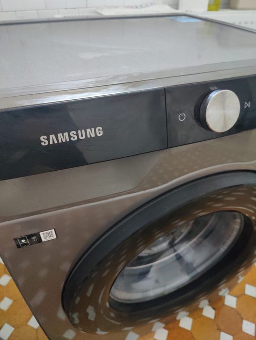 Masina de spalat Samsung cu control WiFi