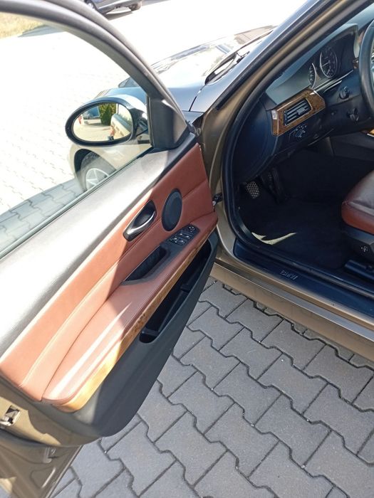 Vând autoturism BMW  390 L