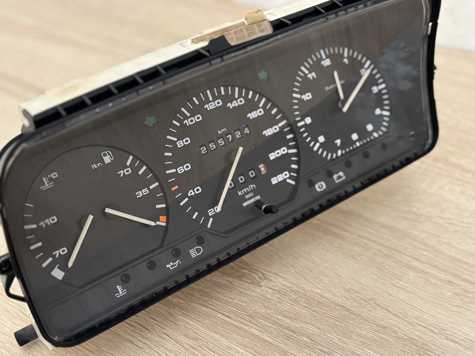 Щиток приборов пассат Б3