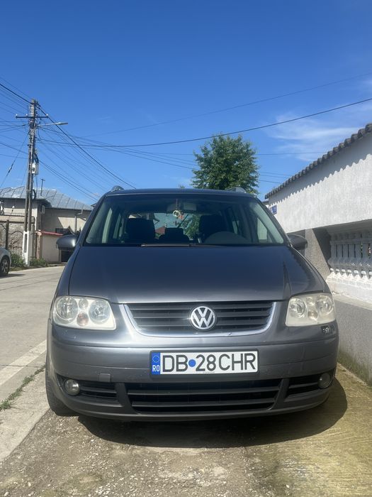 VOLKSWAGEN Touran 2005 — imagine 3