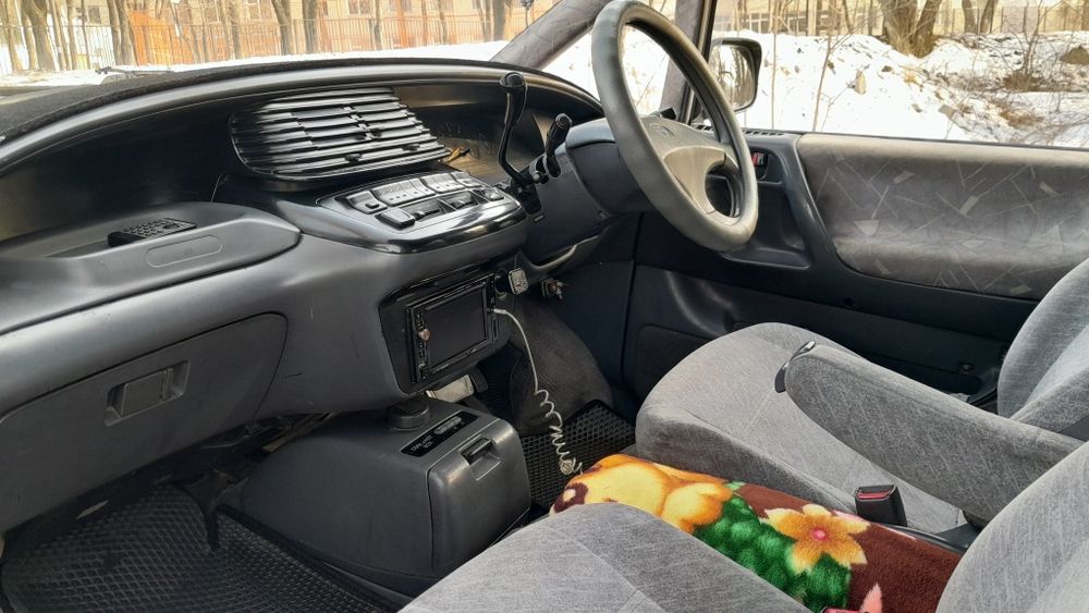 Продам тойота люсида 2.2 дизель