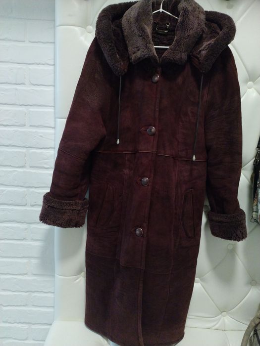 Продам дубленку женскую