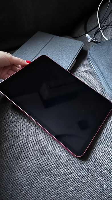 iPad 10th, 10.9”, 256GB pink