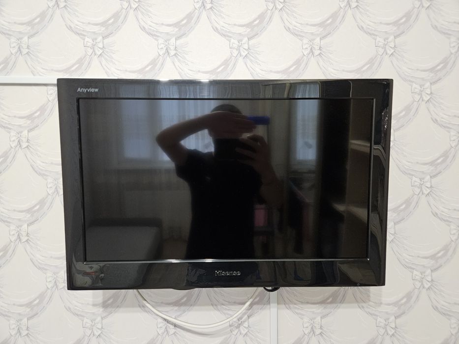 Продам телевизор Hisence