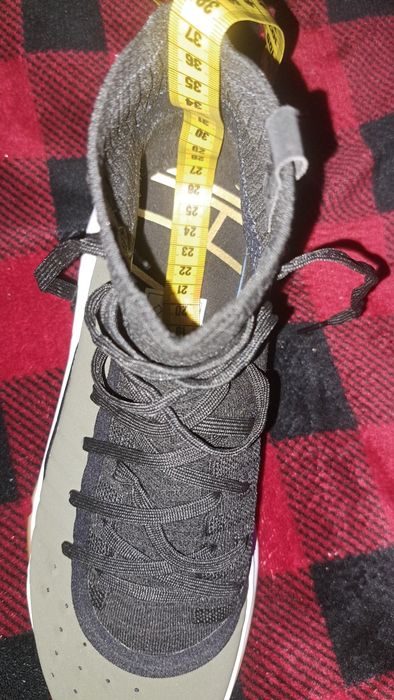 Adidasi Under Armour