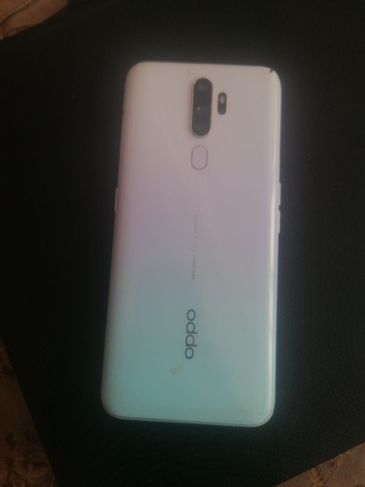 Oppo A9 2020 продам. Экран не рабочий