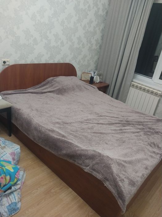 Спальний гарнитур