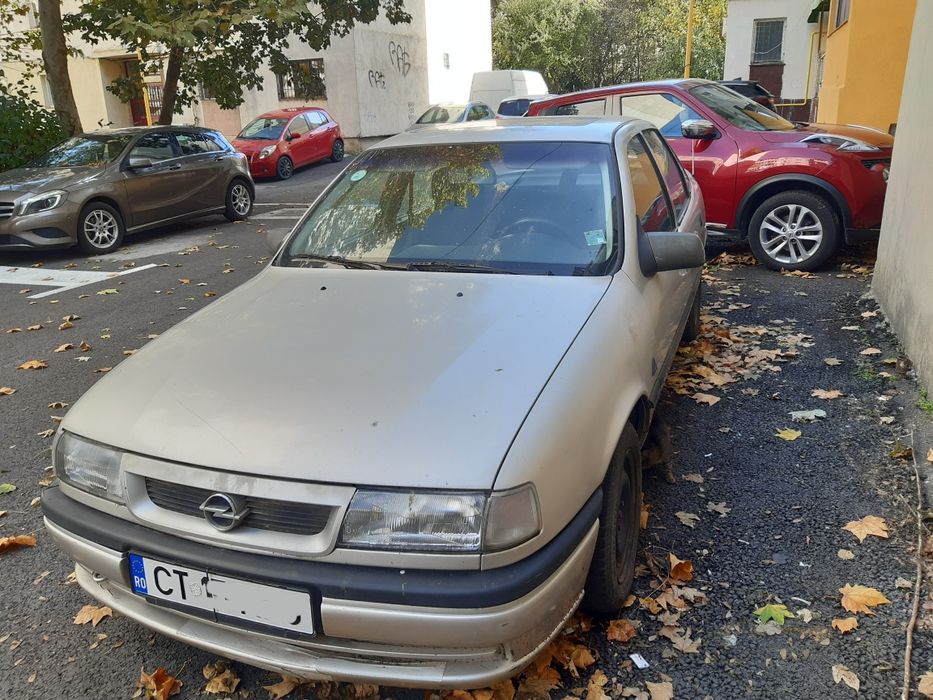 Opel Vectra 1,6 benzină + GPL recomandat  pentru programul RABLA

Vând Opel Vectra 1,6 benzină și GPL, fabricație 06.1994. Autoturismul se prezintă în