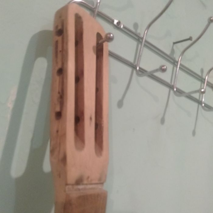 Ручка  от  гитары .