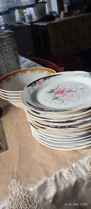 Продам посуду. .