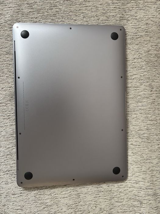 Macbook m1 8/256
