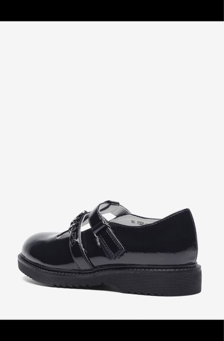 Новые школьные туфли. Натуральная кожа.