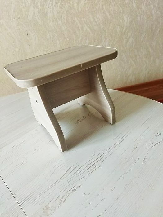 Продам стол казахский