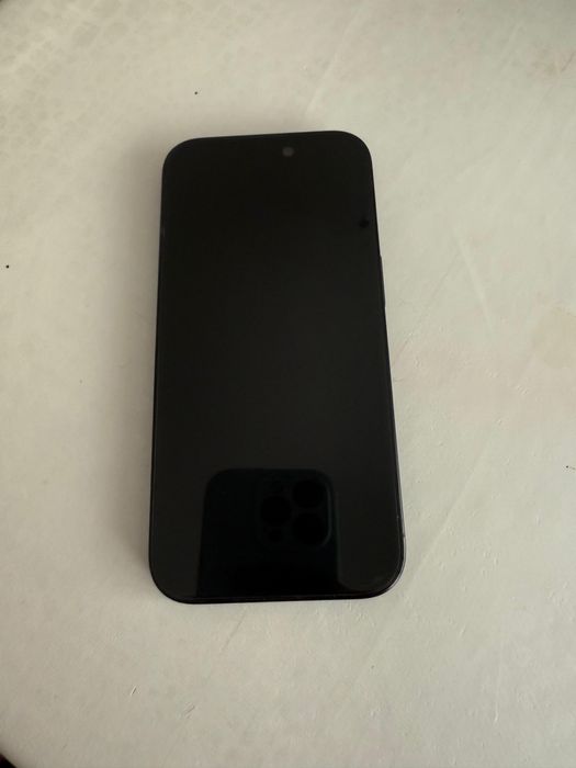 iPhone 16 128GB.