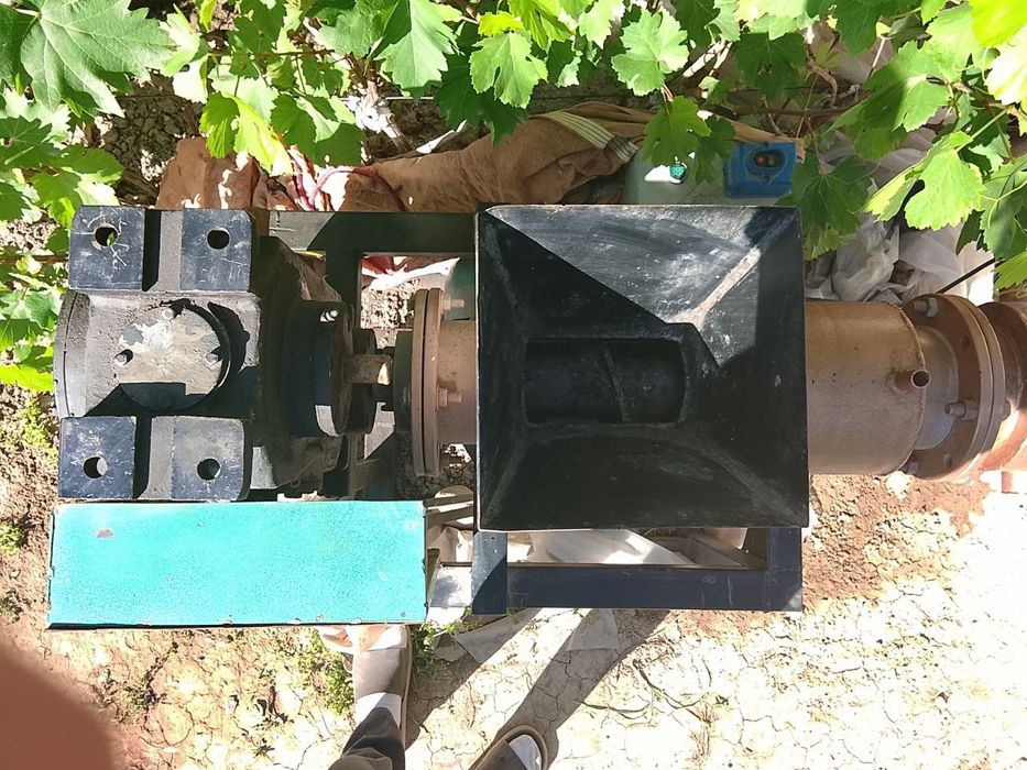 Sovun aparat sotiladi 400$