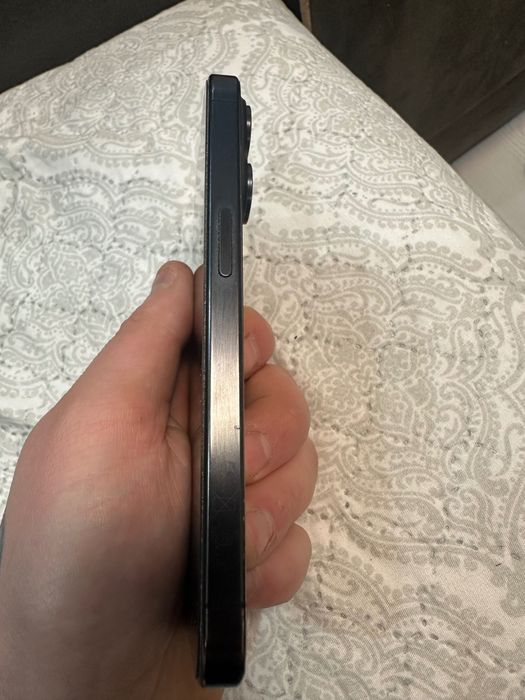 iPhone 15 pro 128 gb