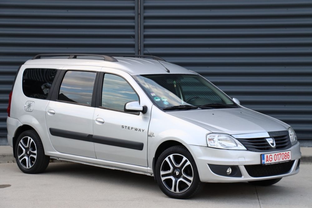 Vand Logan Mcv 2012 euro 5 Diesel  7 locuri