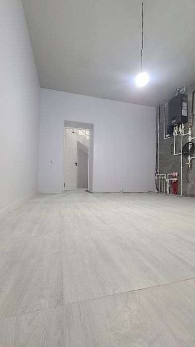 Коттедж сотилади   4 хона +сокольный кават рохат постига якин жойлашга