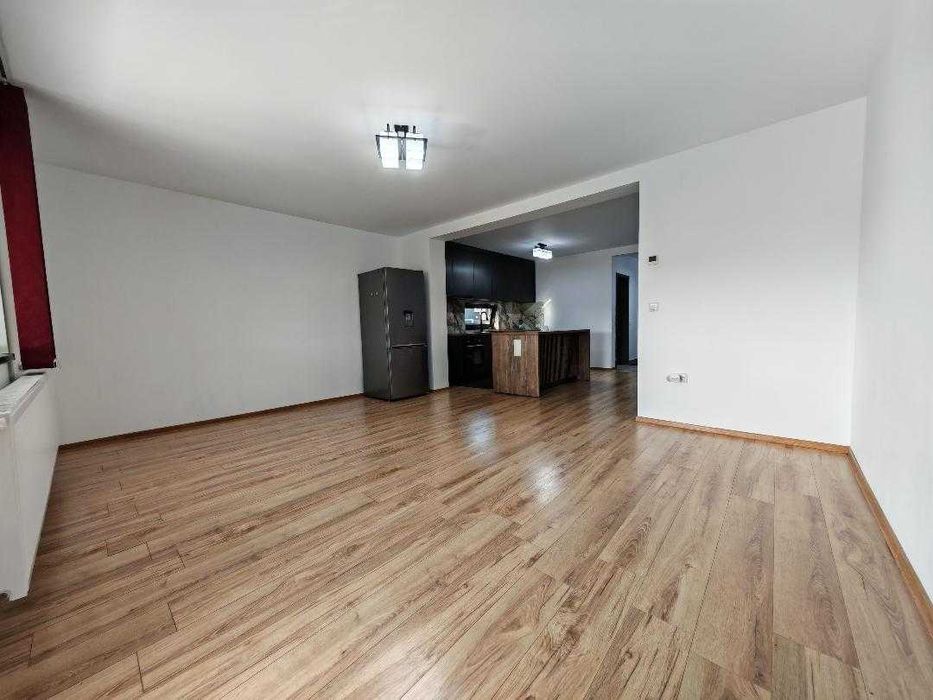 Inchiriem Duplex, 4 Camere, Partial Mobilata, Tarlungeni-Cartier Izvor