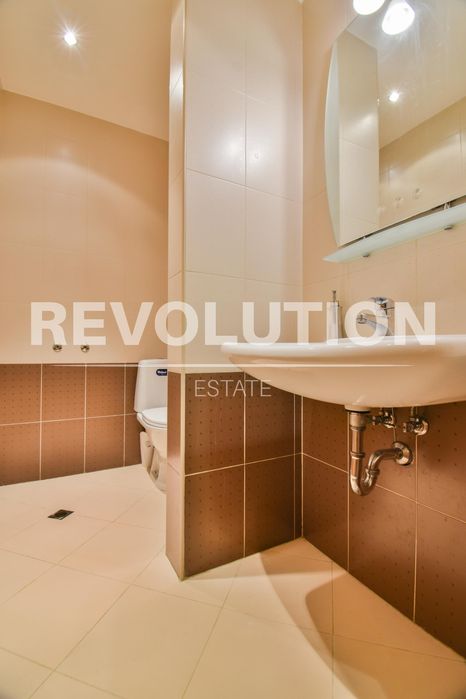 Дава се под наем Тристаен апартамент в София, Стрелбище - 135 кв.м за 950 € - Снимка #11