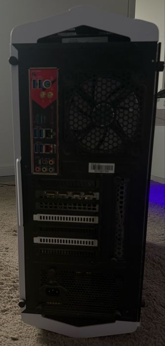 Vând PC Gaming — Ryzen 5 3600 + RTX 2070 Super