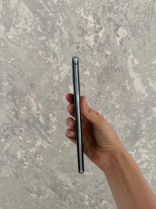 Samsung s10 plus srochna sotiladi!!!