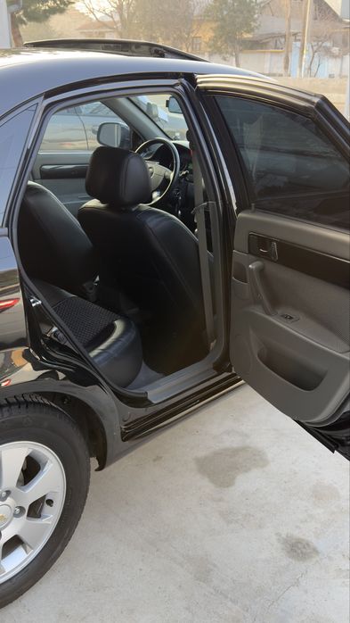 Nasiya savdoga Jentra 3 poz 2023 yil