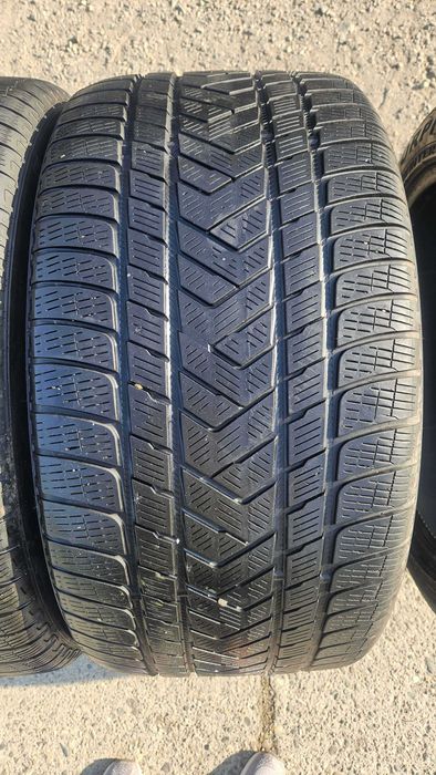305/40 R20 • Iarna • Pirelli Scorpion Winter XL 112V Runflat | 2 buc | Pret/buc