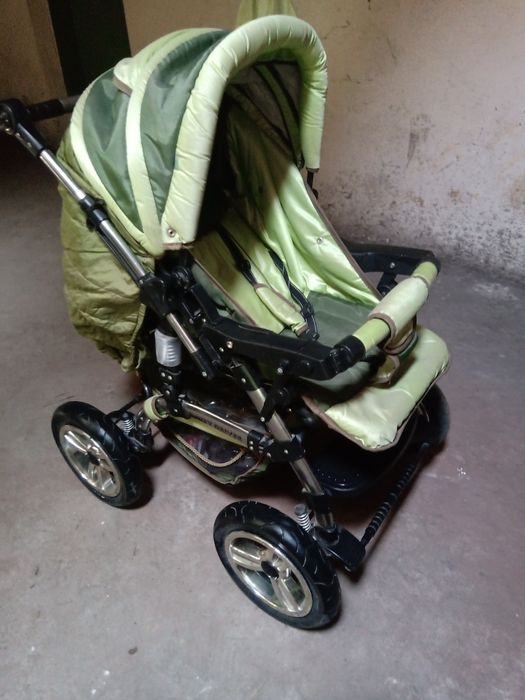 Бебешка количка Bertoni City