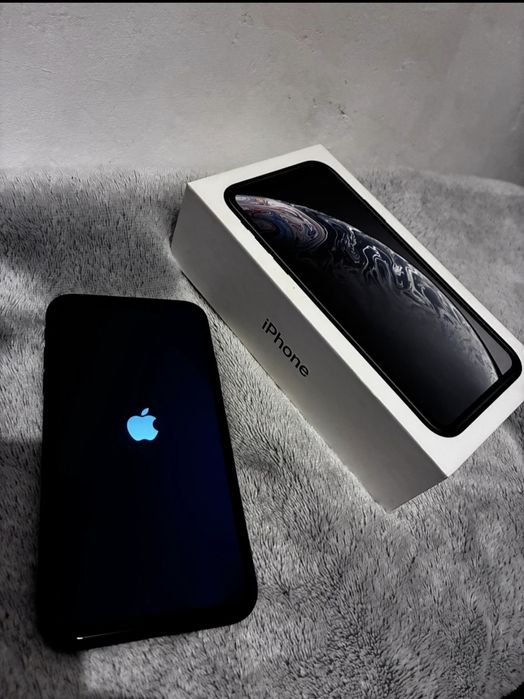 Iphone 11 XR negru