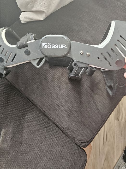 Orteza genunchi Rebound Dual