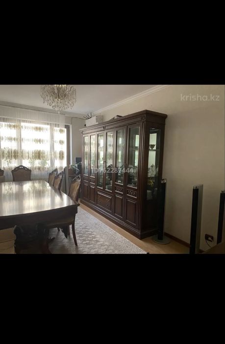 Продам гостинный гарнитур чистое дерево