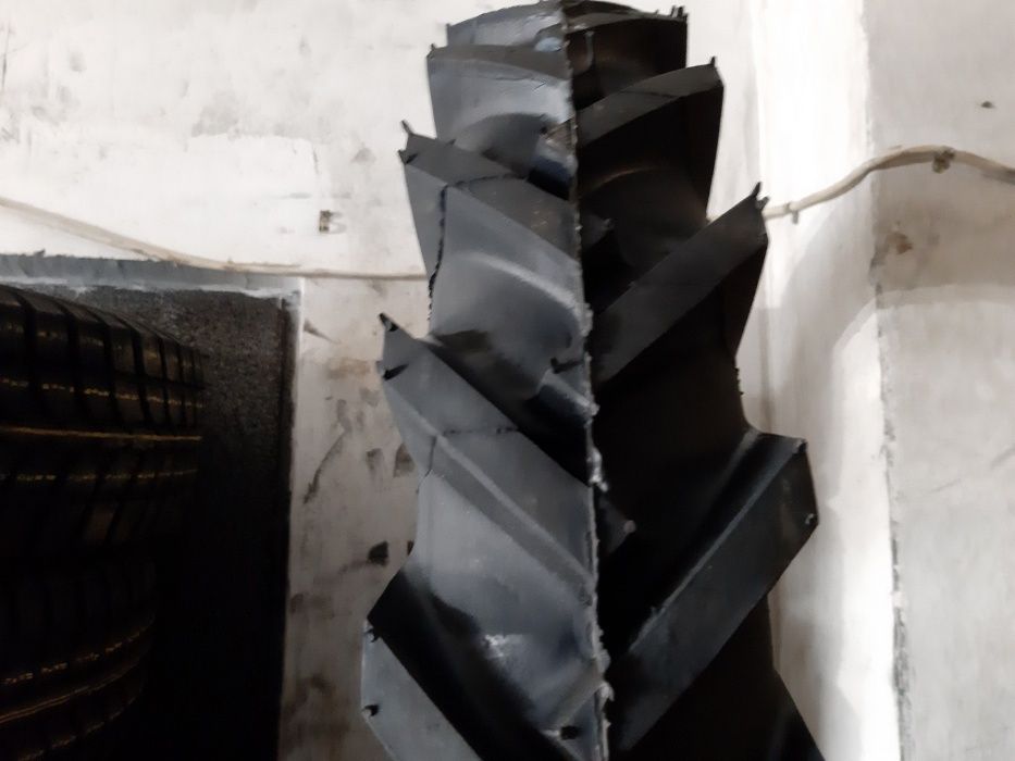 Anvelope noi 4.50-19 Cauciucuri de cositoare cu livrare rapida