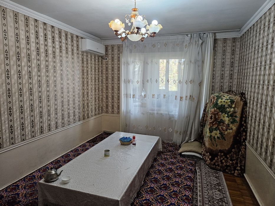 77 seriya 2xona gishtli Metroga 500metr