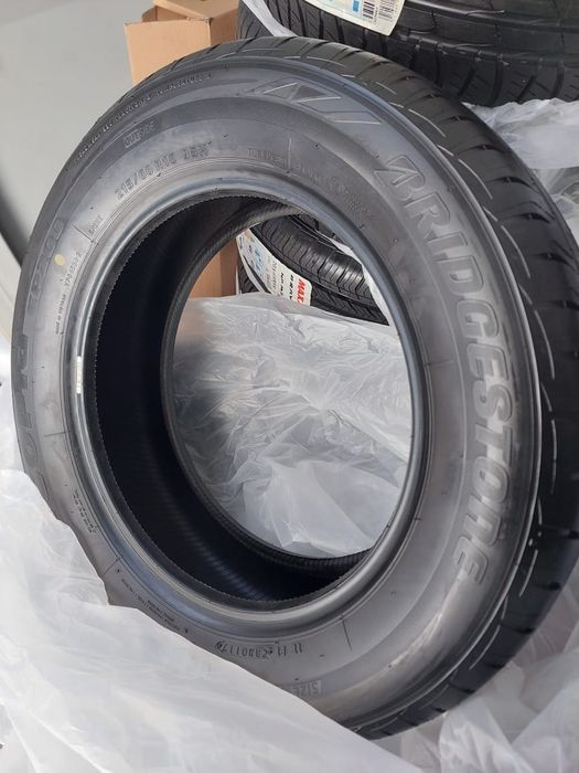 Шины Bridgestone 215/60/16
