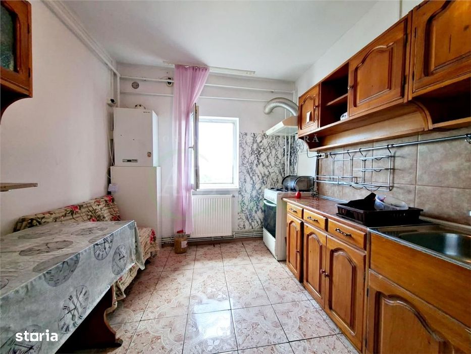 Apartament 2 camere semidecomandat | Centrala termica, zona Ura, Bacau