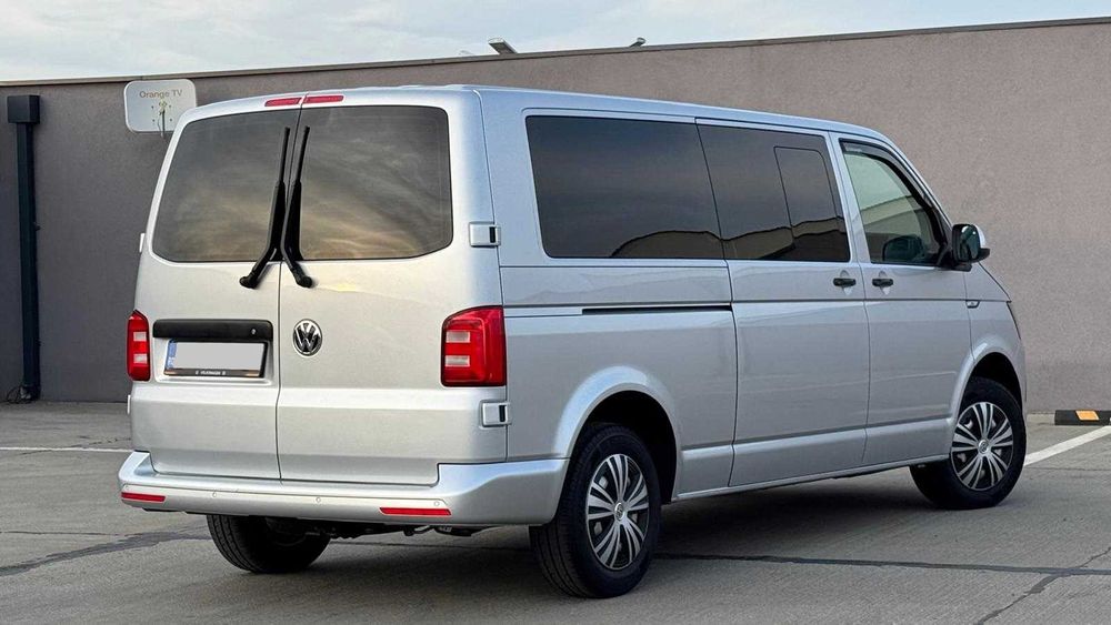 Volkswagen Caravelle T6 Extra-Lung 8+1-Locuri (T6-T5)
