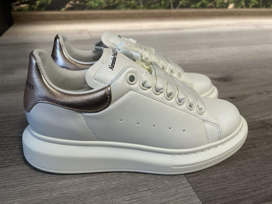 Adidasi Alexander McQueen