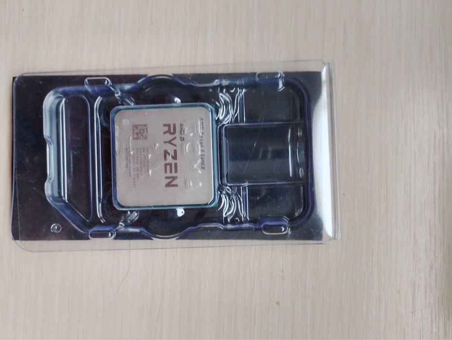 Ryzen 5 5600x  + asrock b550m pro 4