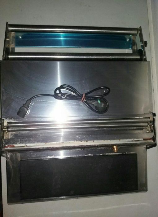 Горячий стол упаковщик HW 450E