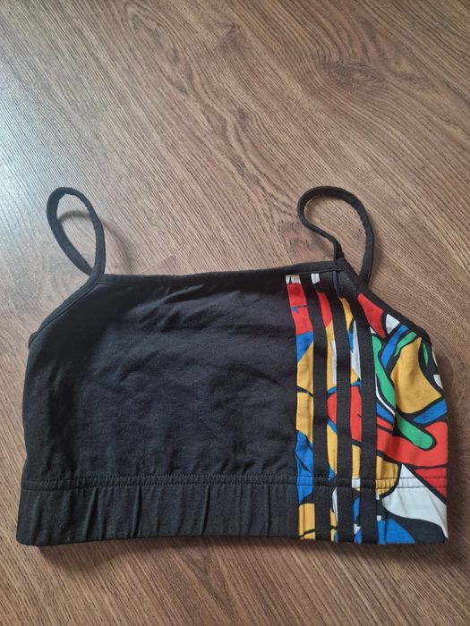 Цветен кроп-топ Adidas