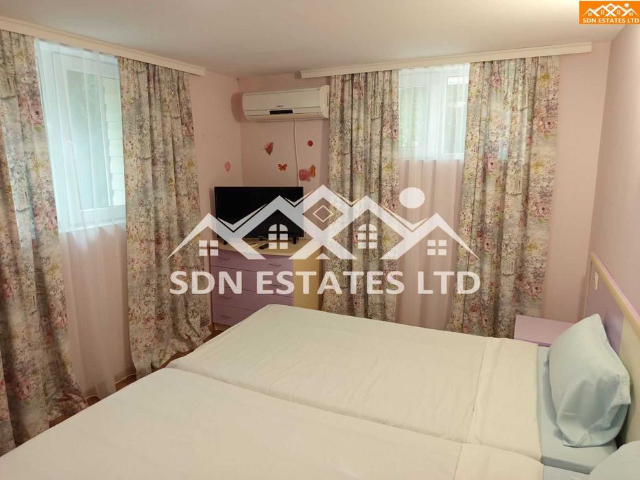 Продава напълно обзаведена къща за гости в гр. Павел Баня