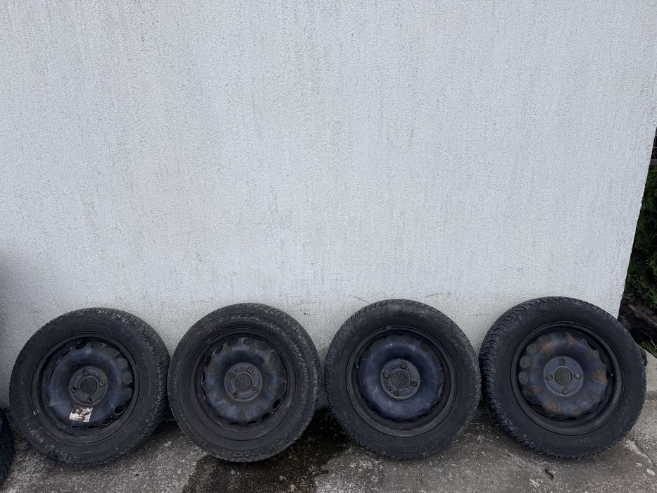 Set jante roti complete originale Toyota Aygo cu anvelope Debica 165 65 R14