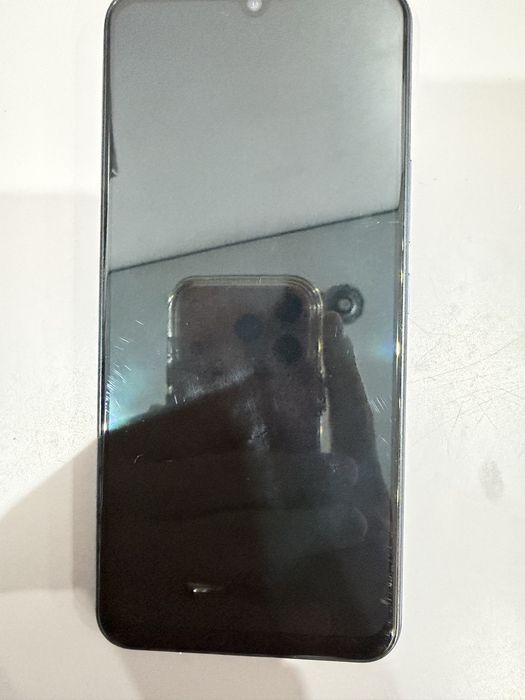 Vivo v23e.