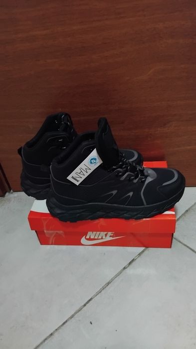 Ботуши 44размер,нов