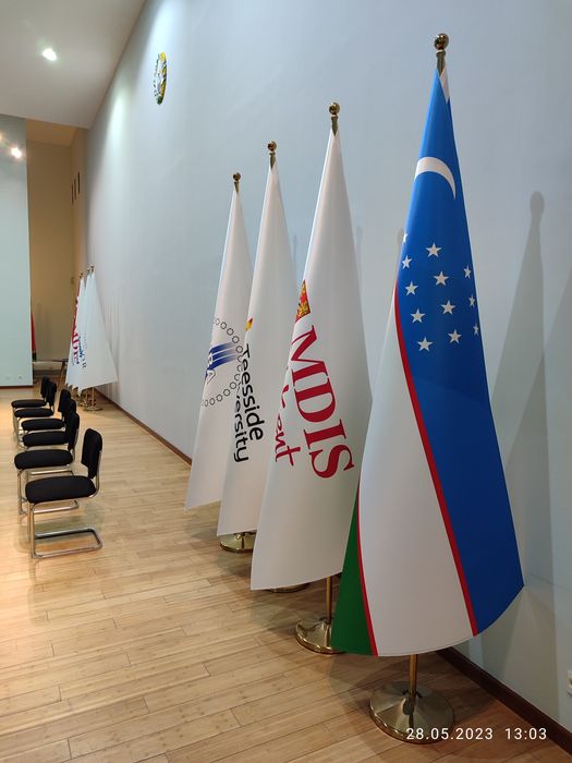 Bayroqlar O'zbekiston bo'ylab 1 kunda bepul yetkazib beramiz