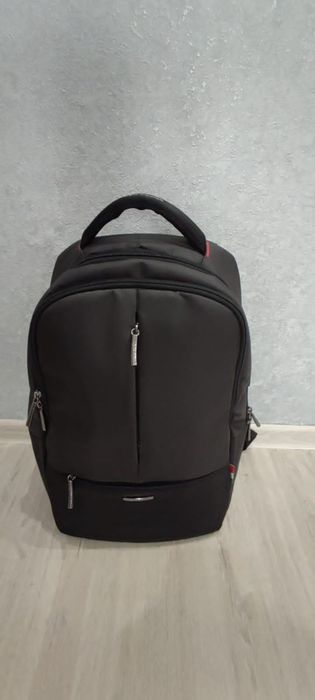 Продаю рюкзак абсолютно новый